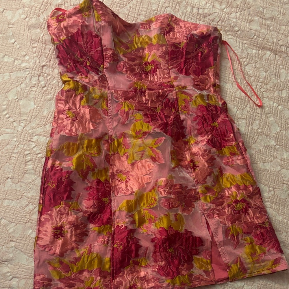 Selfie Leslie Mini Dress